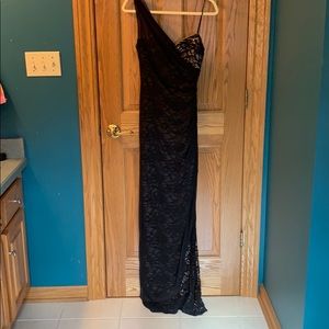 JUMP apparel black gown